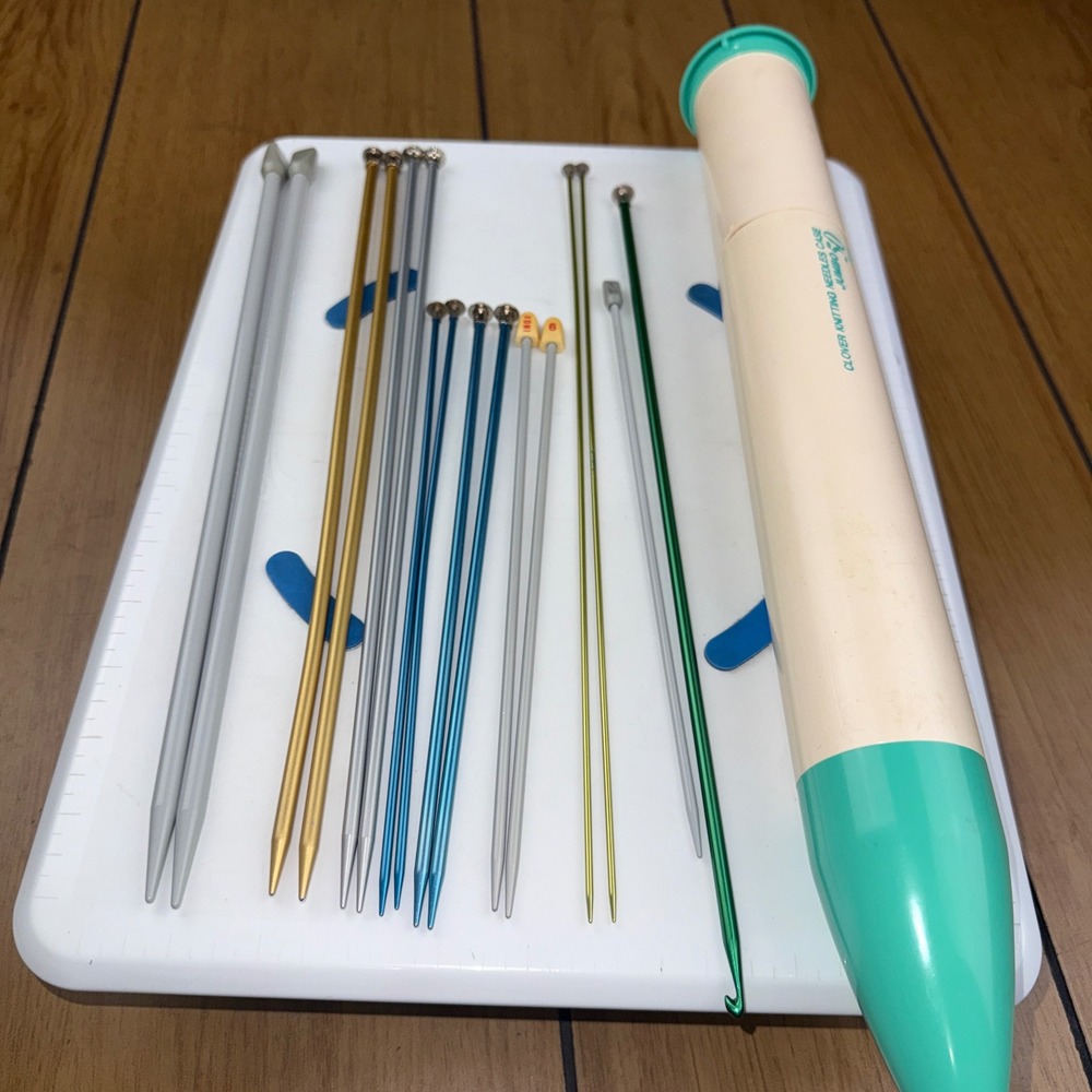Vintage Clover Knitting Needle Case Jumbo 50 with Susan Bates Inox Needle Lot